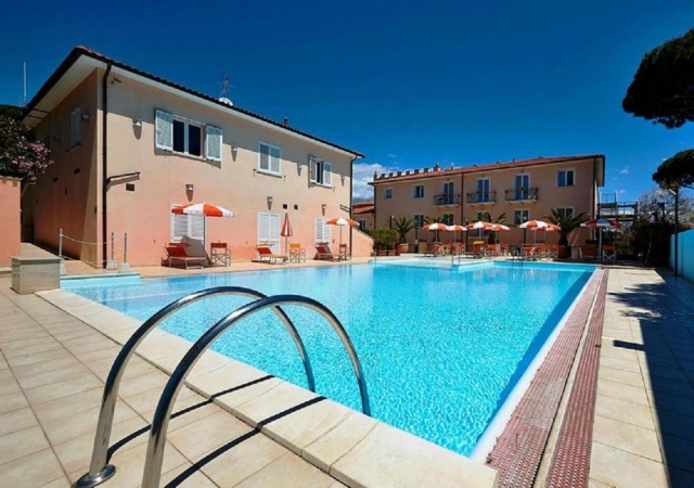 Borgheri Marina Resort 