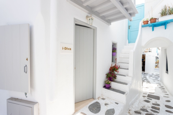 i-Diva Hotel 