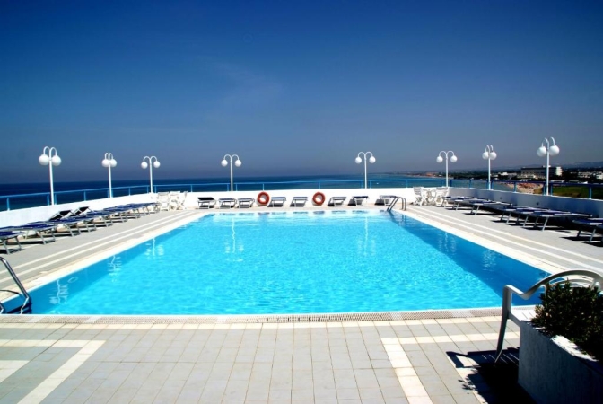 Hotel Eden Beach Club 