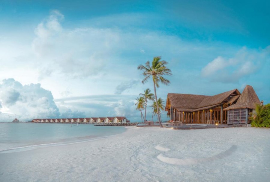 Furaveri Island Resort & Spa - photo 9