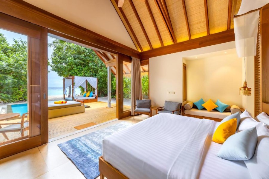 Furaveri Island Resort & Spa - photo 25