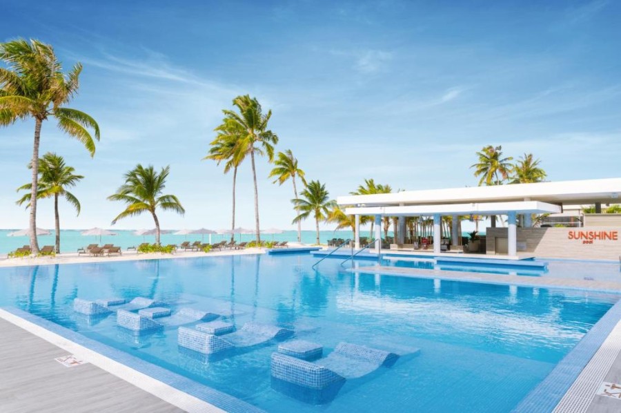 Hotel Riu Atoll - photo 2